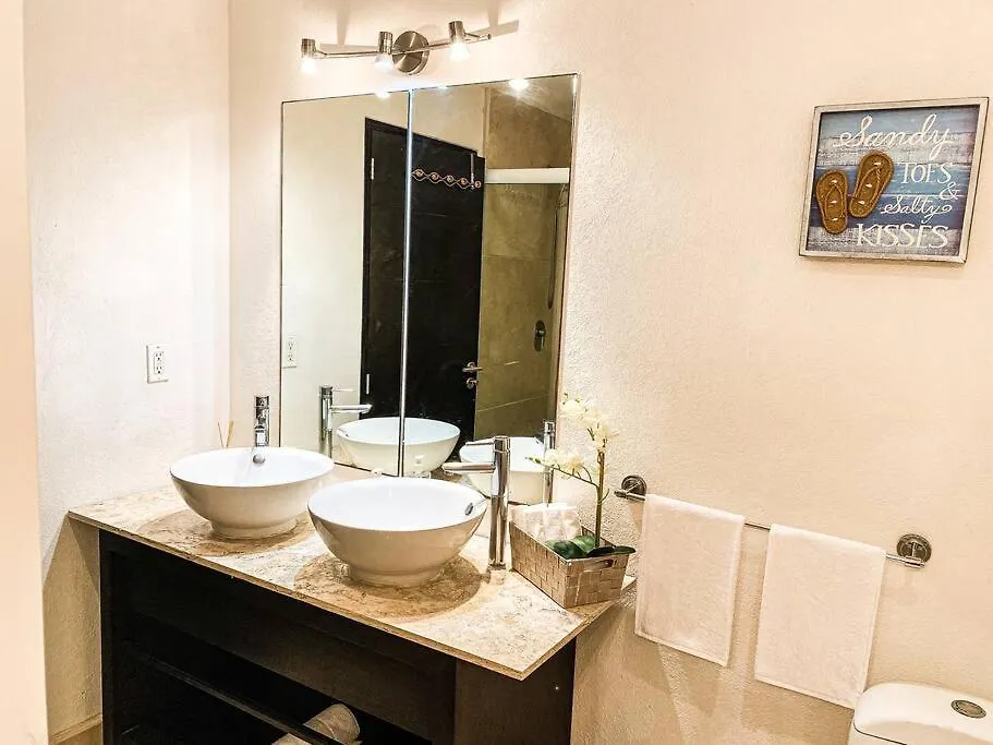 Beachfront Apartment Luxury Facilities Amazing Location Cancún Mexiko